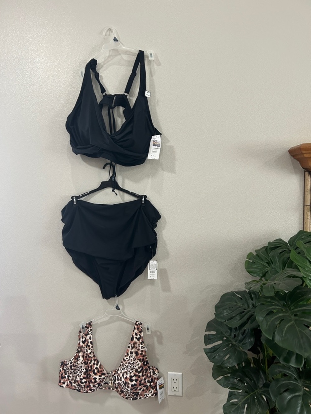 Black High-Waist Swim Set — Women three pieces